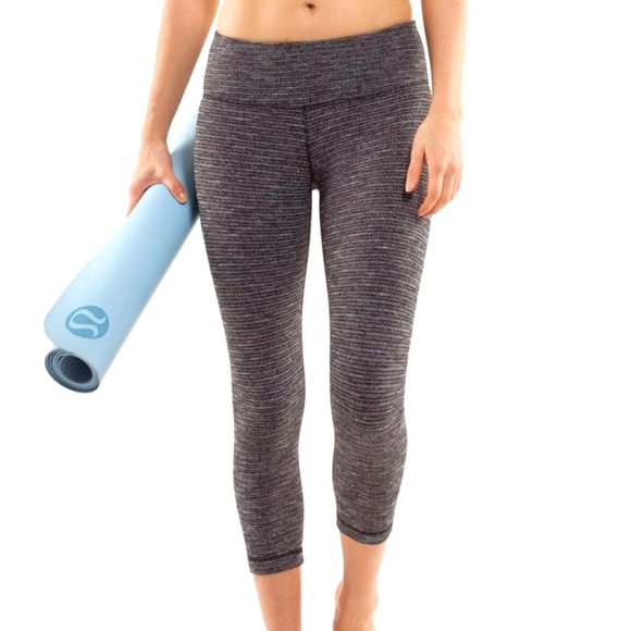 lululemon athletica Pants - LULULEMON Wunder Under Leggings